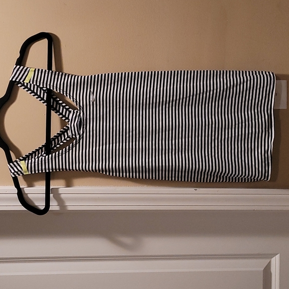 Nike dri-fit tank top - Picture 1 of 3